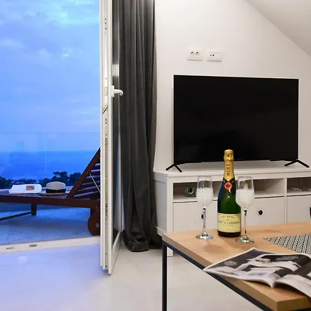 Sun N Sky Oasis Ii. *