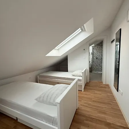 Apartment Sun N Sky Oasis Ii. *