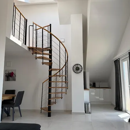 Апартаменты Sun N Sky Oasis Ii. Дубровник