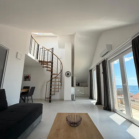 Sun N Sky Oasis Ii. *