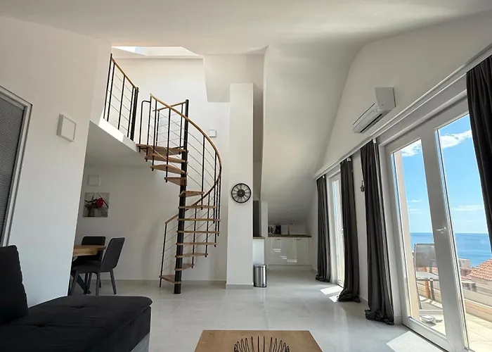 Sun N Sky Oasis Ii. *